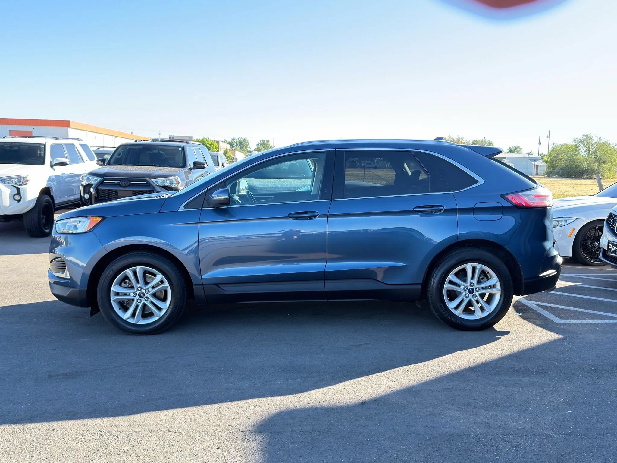 Used 2019 Ford Edge SEL w/ Equipment Group 201A AWD/4WD image 7