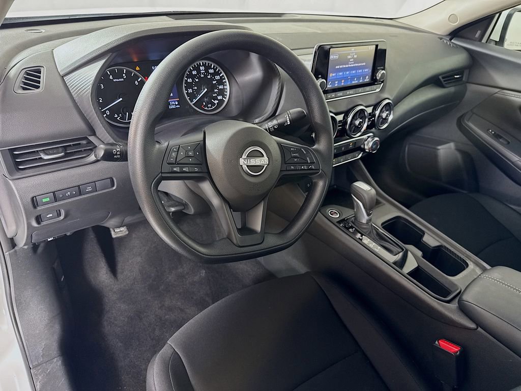 Used 2025 Nissan Sentra S FWD image 9