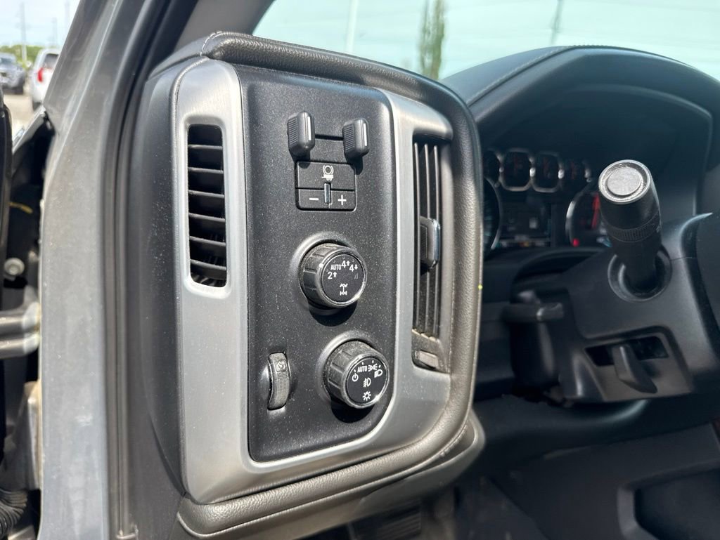 Used 2017 GMC Sierra 1500 SLT AWD/4WD image 13