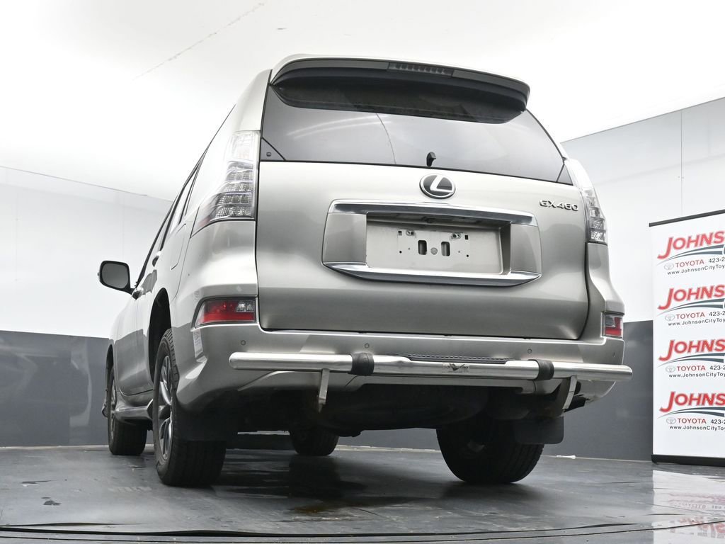 Used 2021 Lexus GX 460 Premium w/ Premium Package image 22