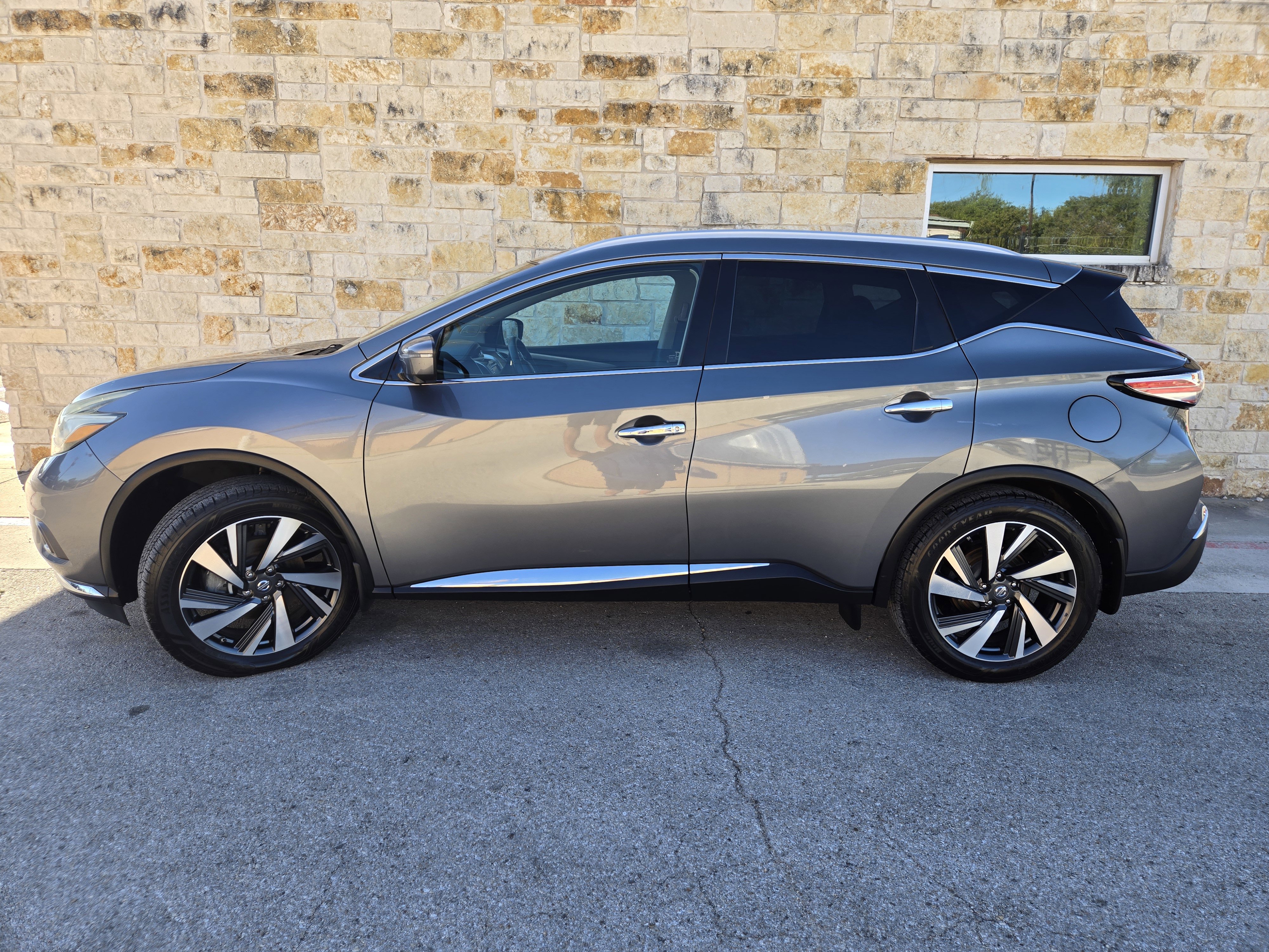 Used 2017 Nissan Murano Platinum w/ Platinum Technology Package