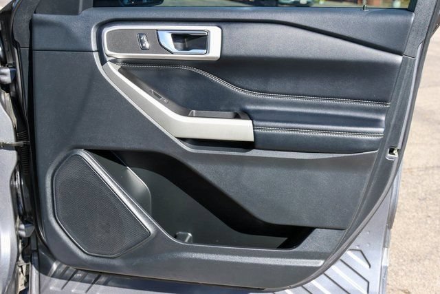 Used 2022 Ford Explorer XLT RWD image 29