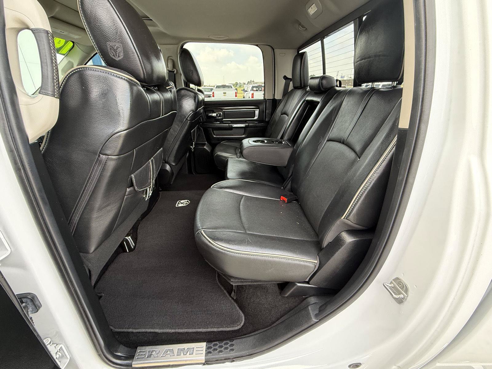 Used 2014 RAM 1500 Limited AWD/4WD image 25