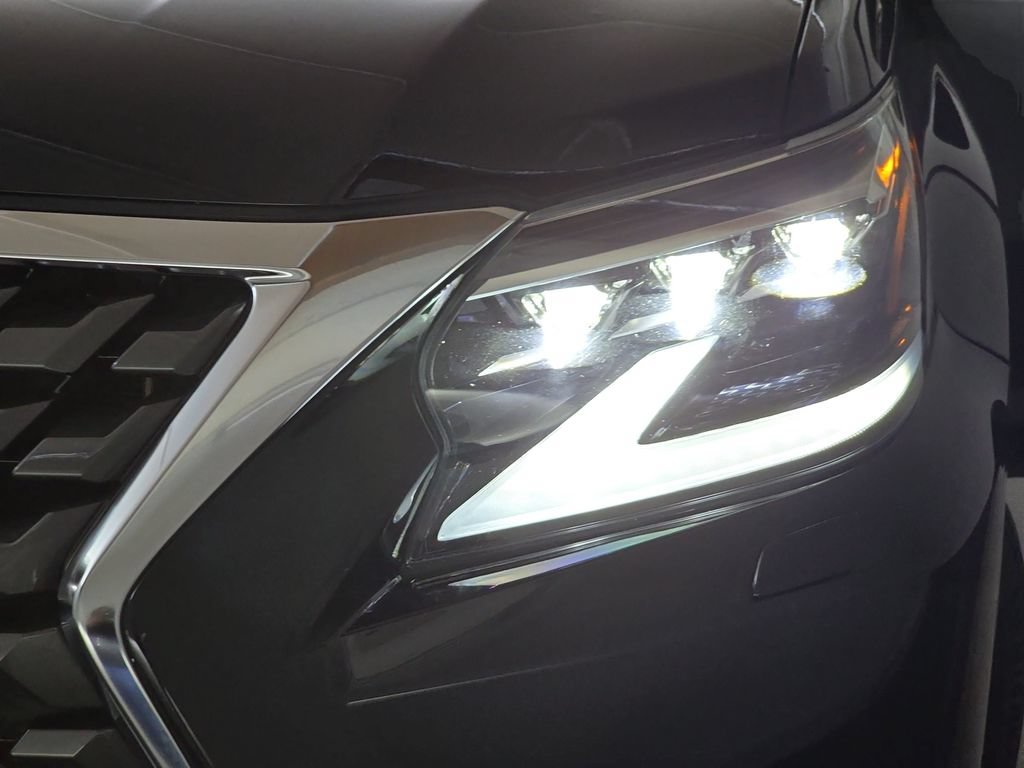 Certified 2023 Lexus GX 460 Luxury w/ Sport Design Package AWD/4WD image 33