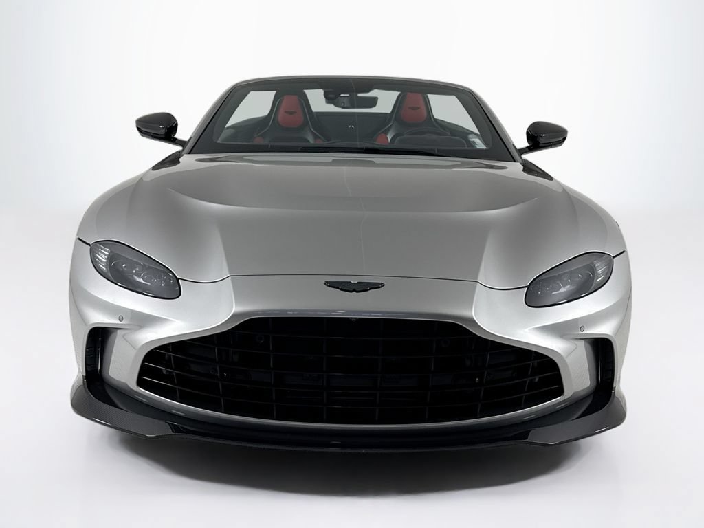 Used 2023 Aston Martin V12 Vantage Roadster RWD image 8