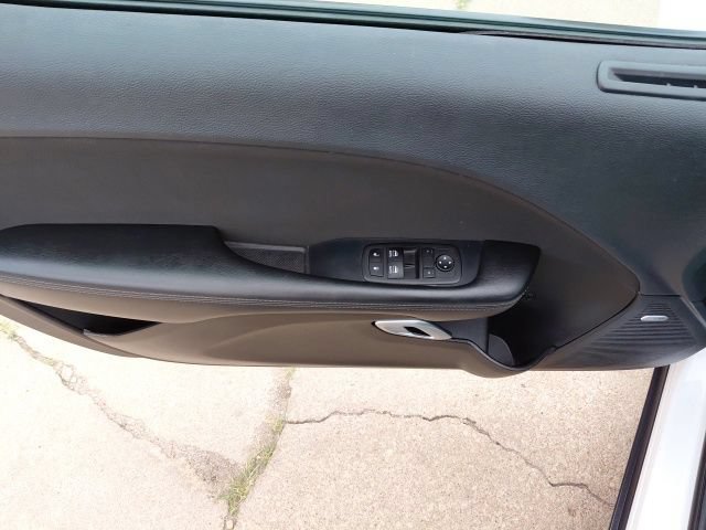 Used 2023 Dodge Challenger R/T RWD image 27