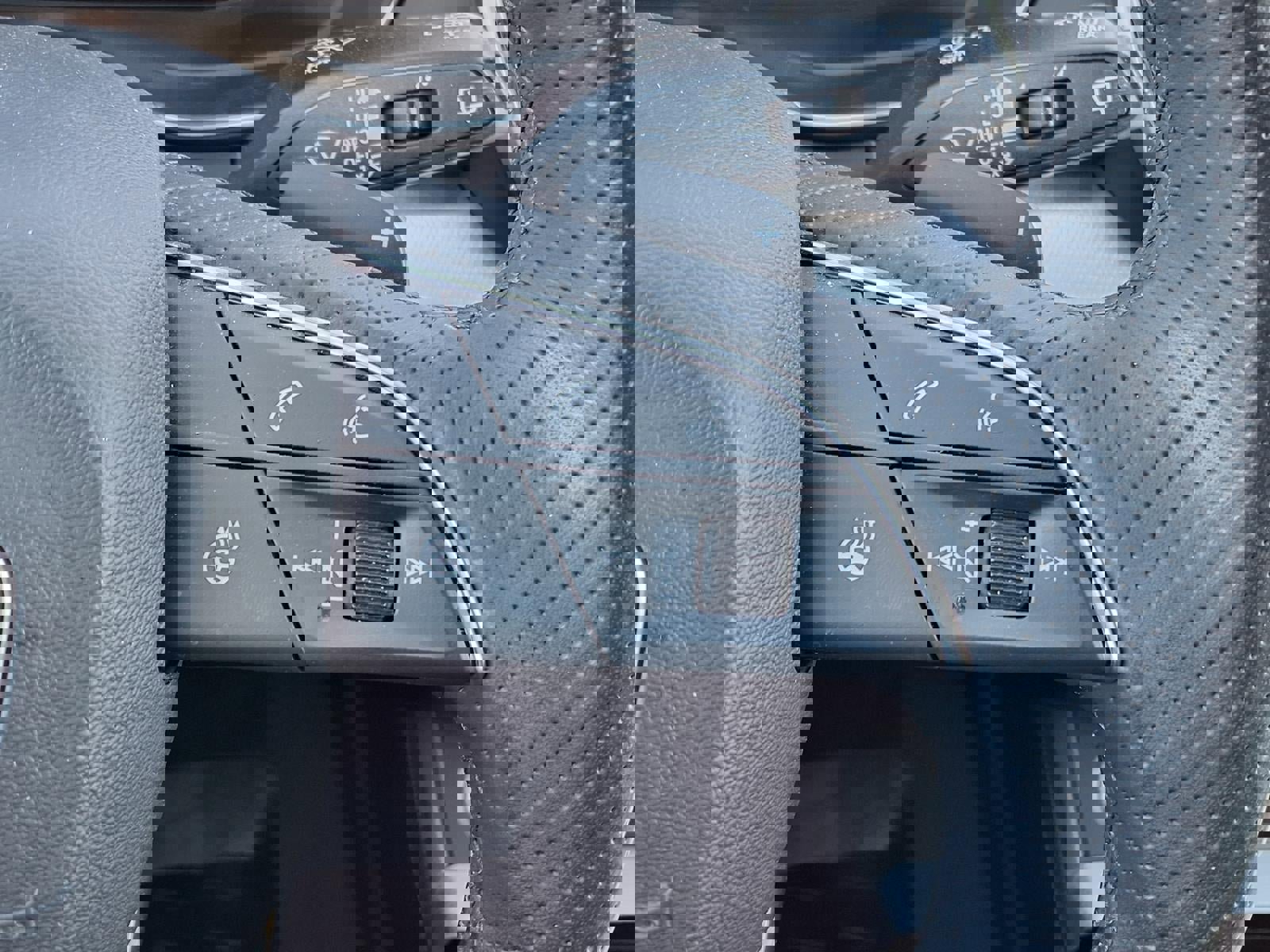 Used 2024 Audi Q5 2.0T Premium Plus image 11