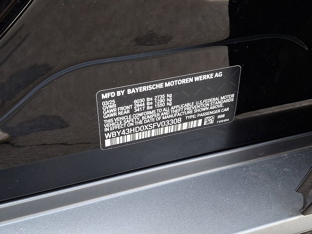 Certified 2025 BMW i4 xDrive40i w/ Premium Package image 28