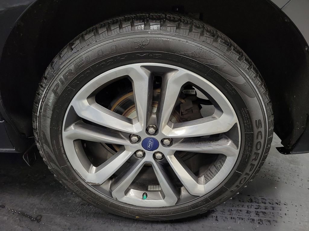 Used 2018 Ford Edge Sport w/ Equipment Group 401A image 11