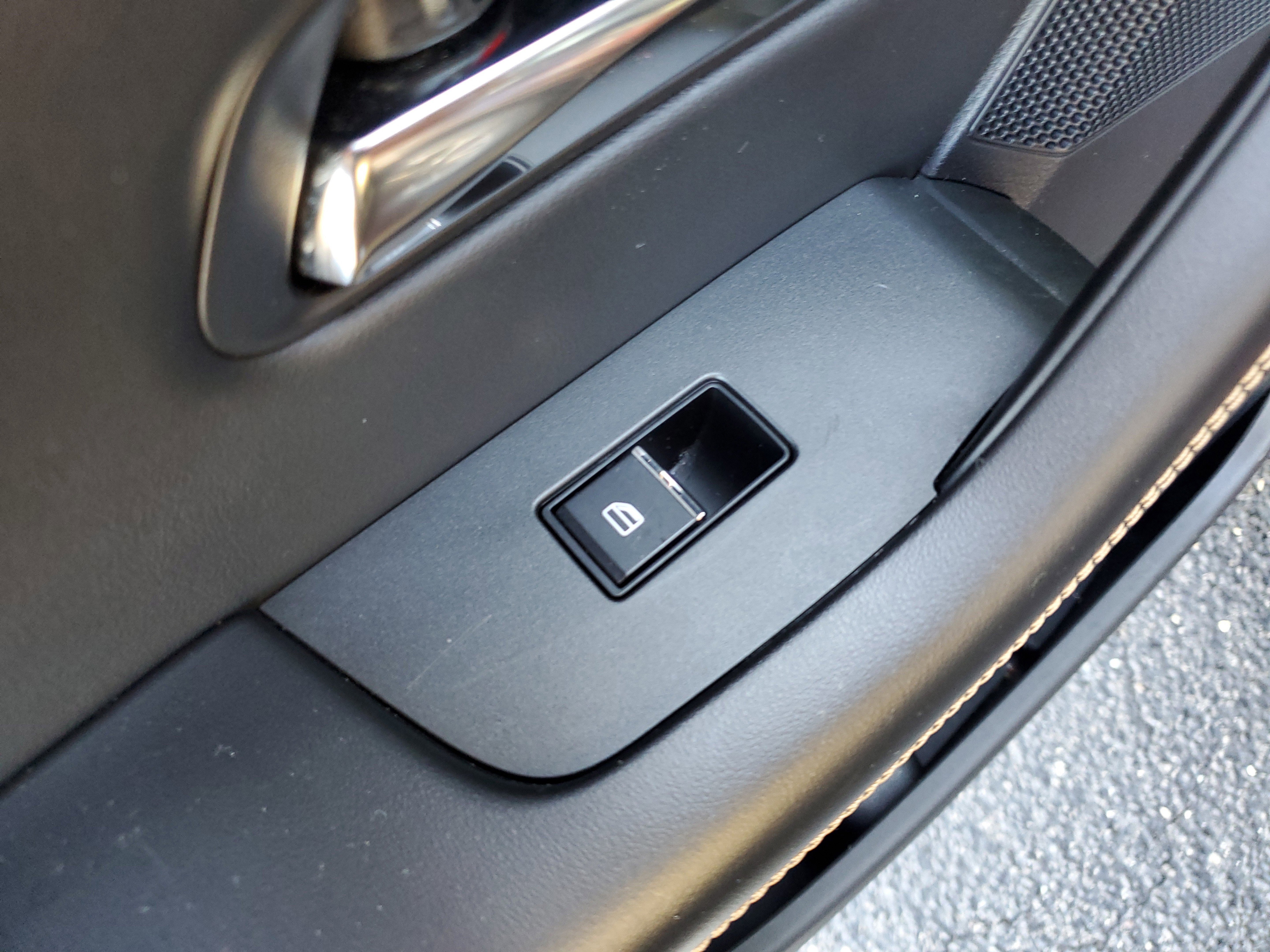 Used 2024 MAZDA CX-90 Plug-In Hybrid w/ Premium Pkg image 17