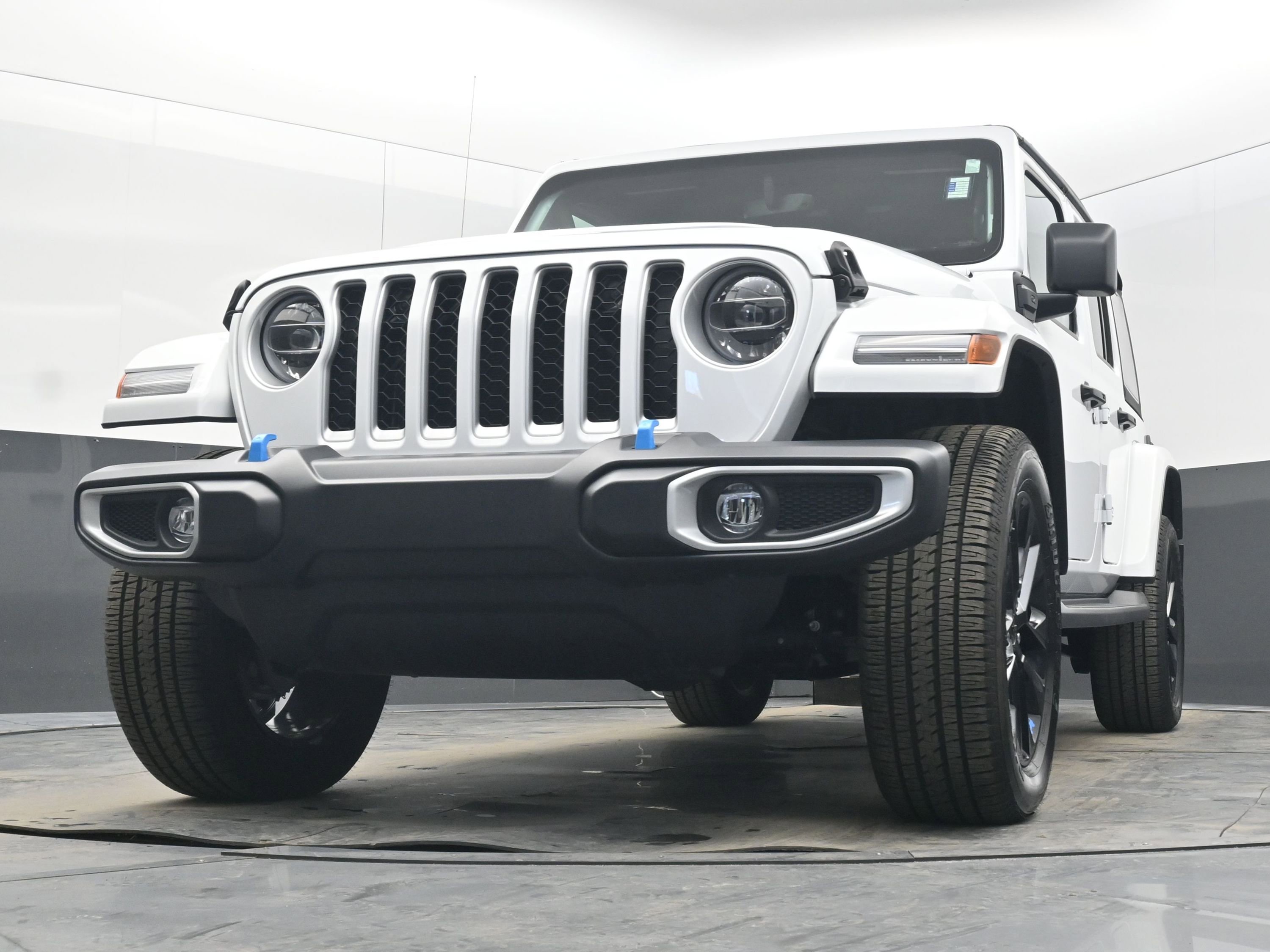 Used 2022 Jeep Wrangler Unlimited Sahara image 22