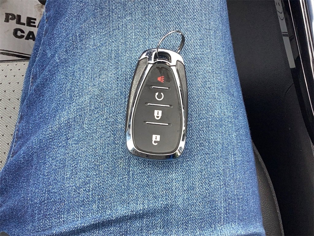 Used 2024 Chevrolet Trax LT w/ LT Convenience Package image 29