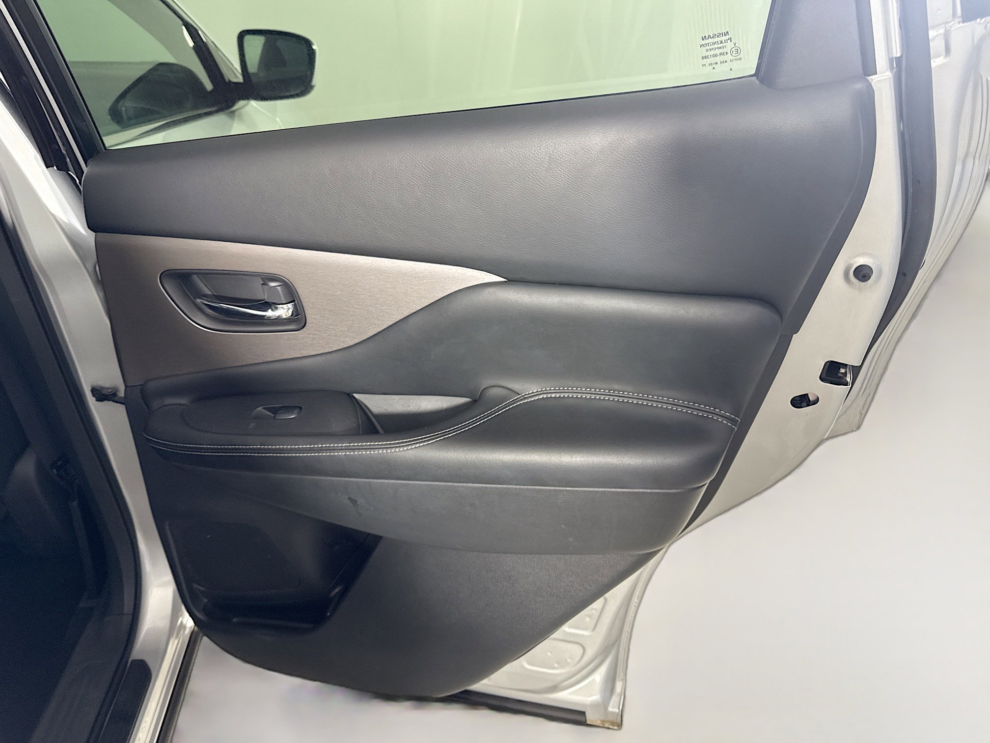 Used 2023 Nissan Murano S image 28