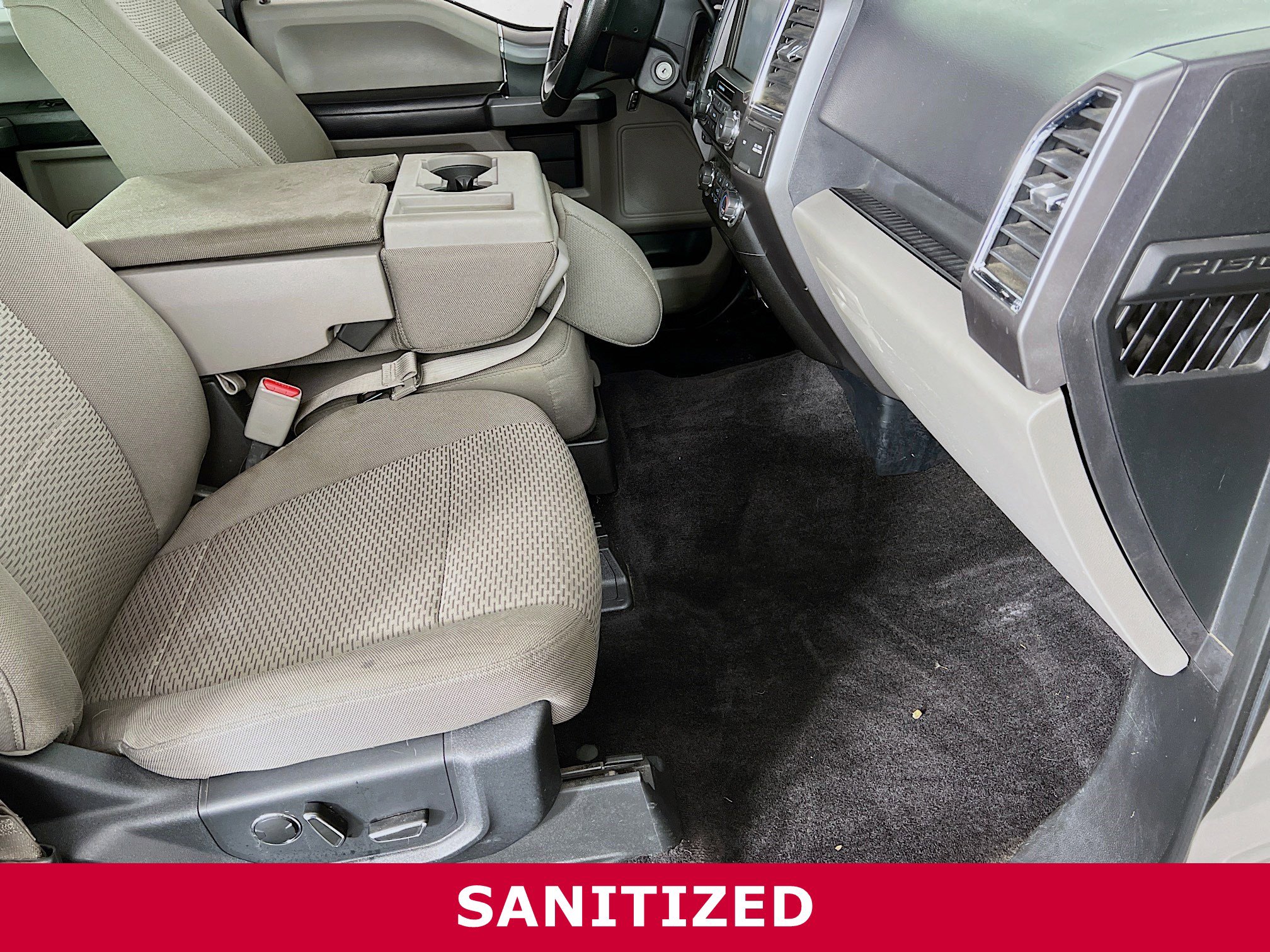 Used 2015 Ford F150 XLT w/ Equipment Group 302A Luxury image 19