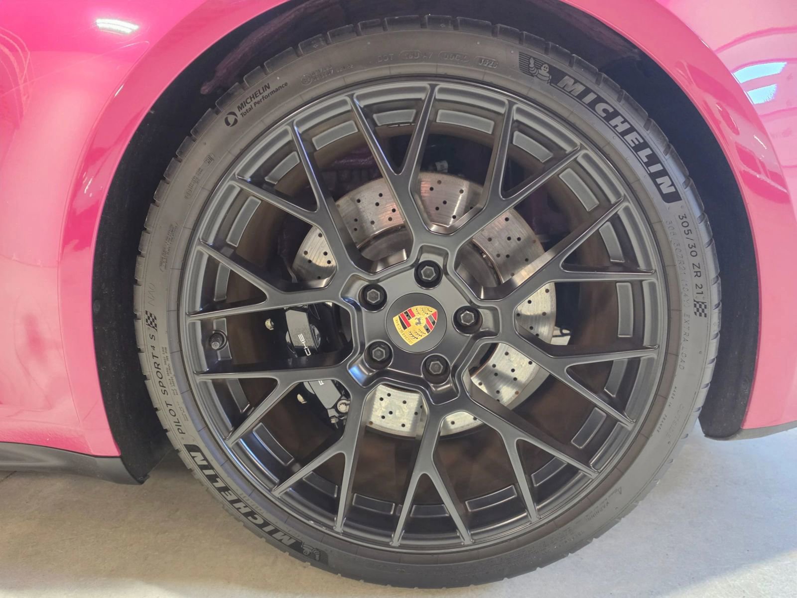 Used 2024 Porsche 911 Carrera GTS w/ Premium Package RWD image 62