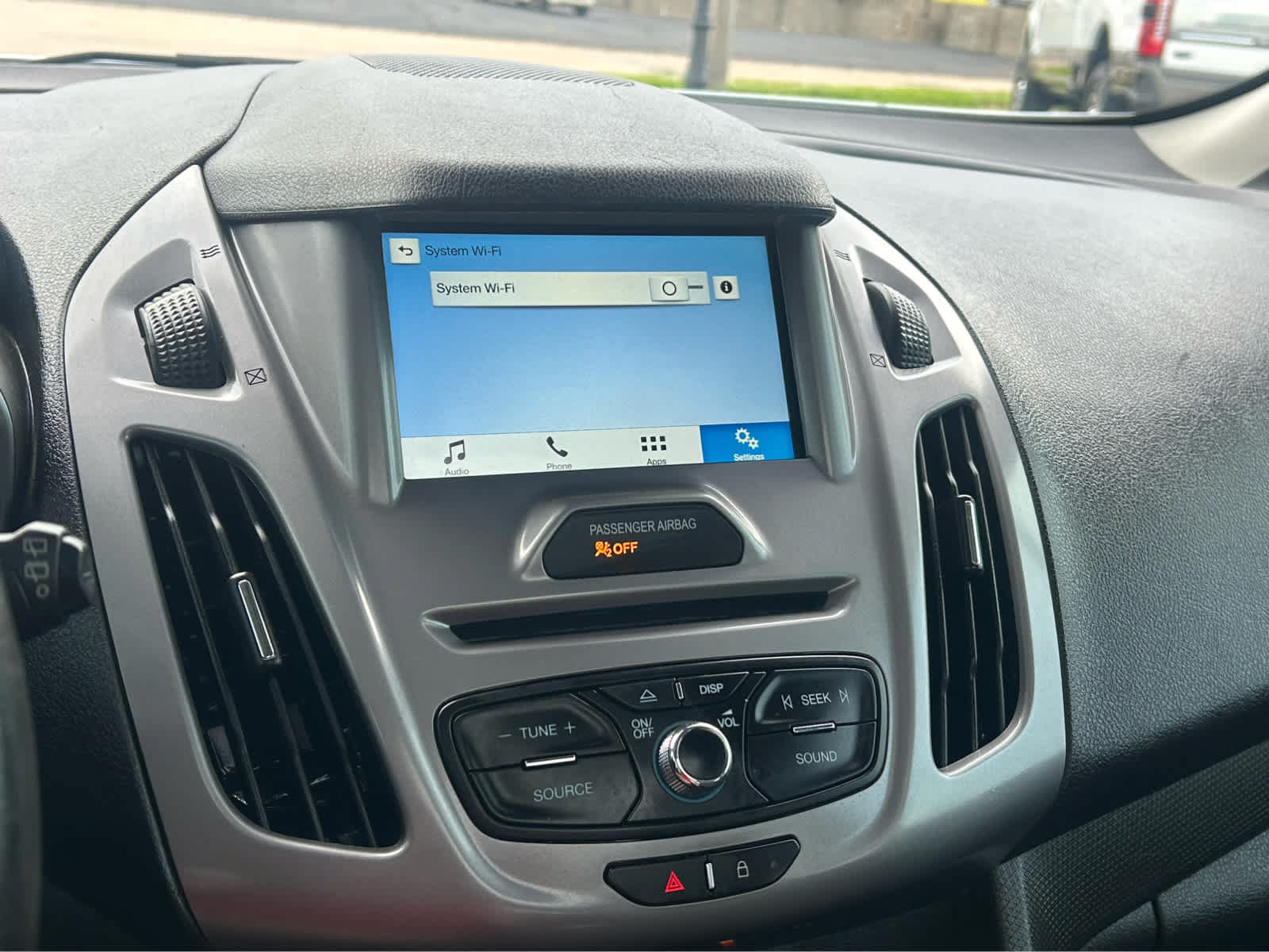 Used 2018 Ford Transit Connect XLT FWD image 31