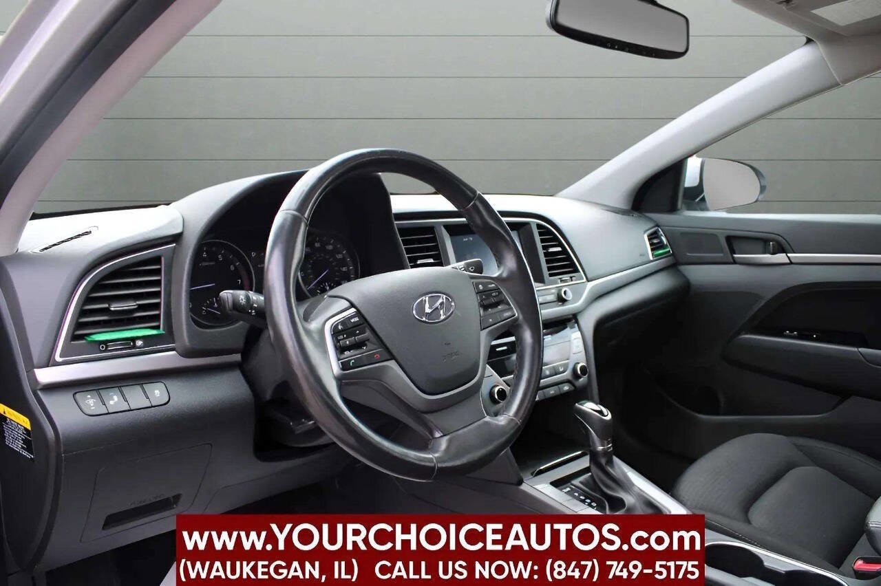 Used 2017 Hyundai Elantra Value Edition image 9