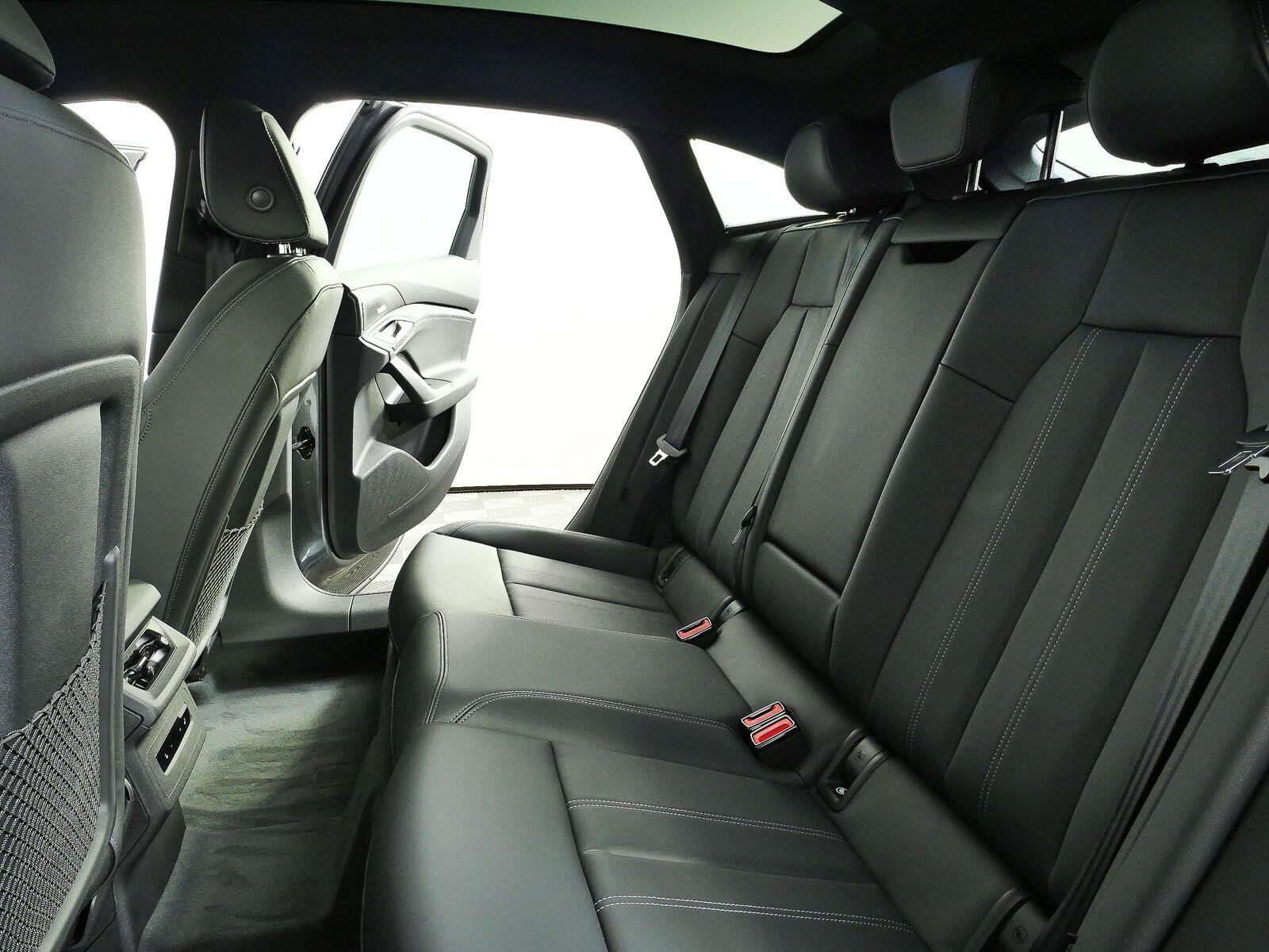New 2027 Audi A6 e-tron Prestige AWD/4WD image 21