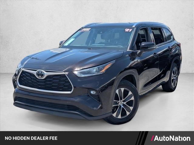 Used 2021 Toyota Highlander XLE