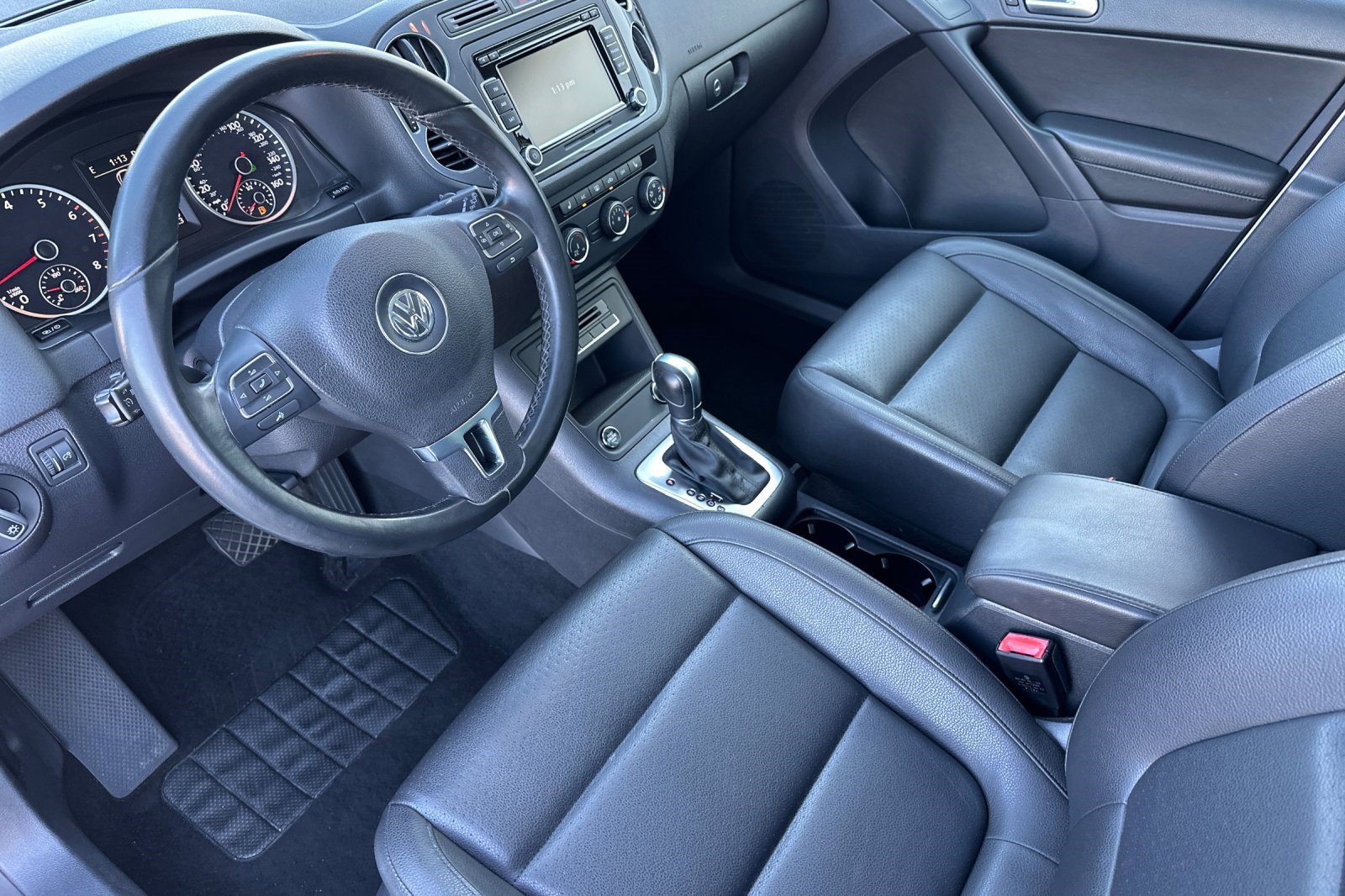 Used 2015 Volkswagen Tiguan S FWD image 4