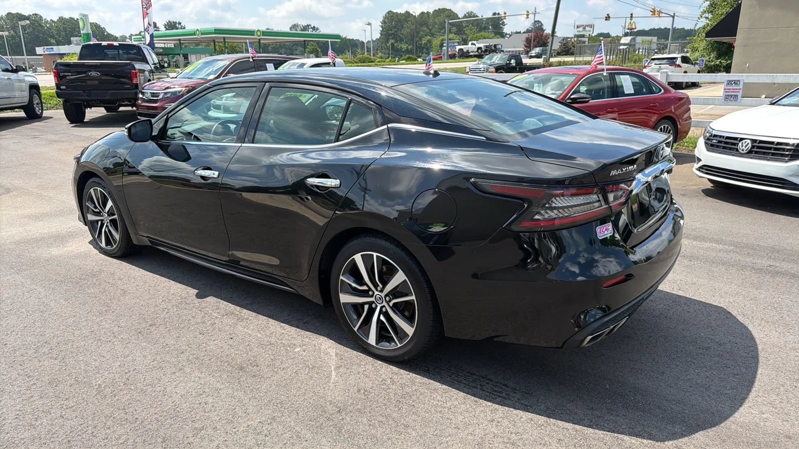 Used 2020 Nissan Maxima 3.5 SV w/ Floor Mat Group FWD image 3
