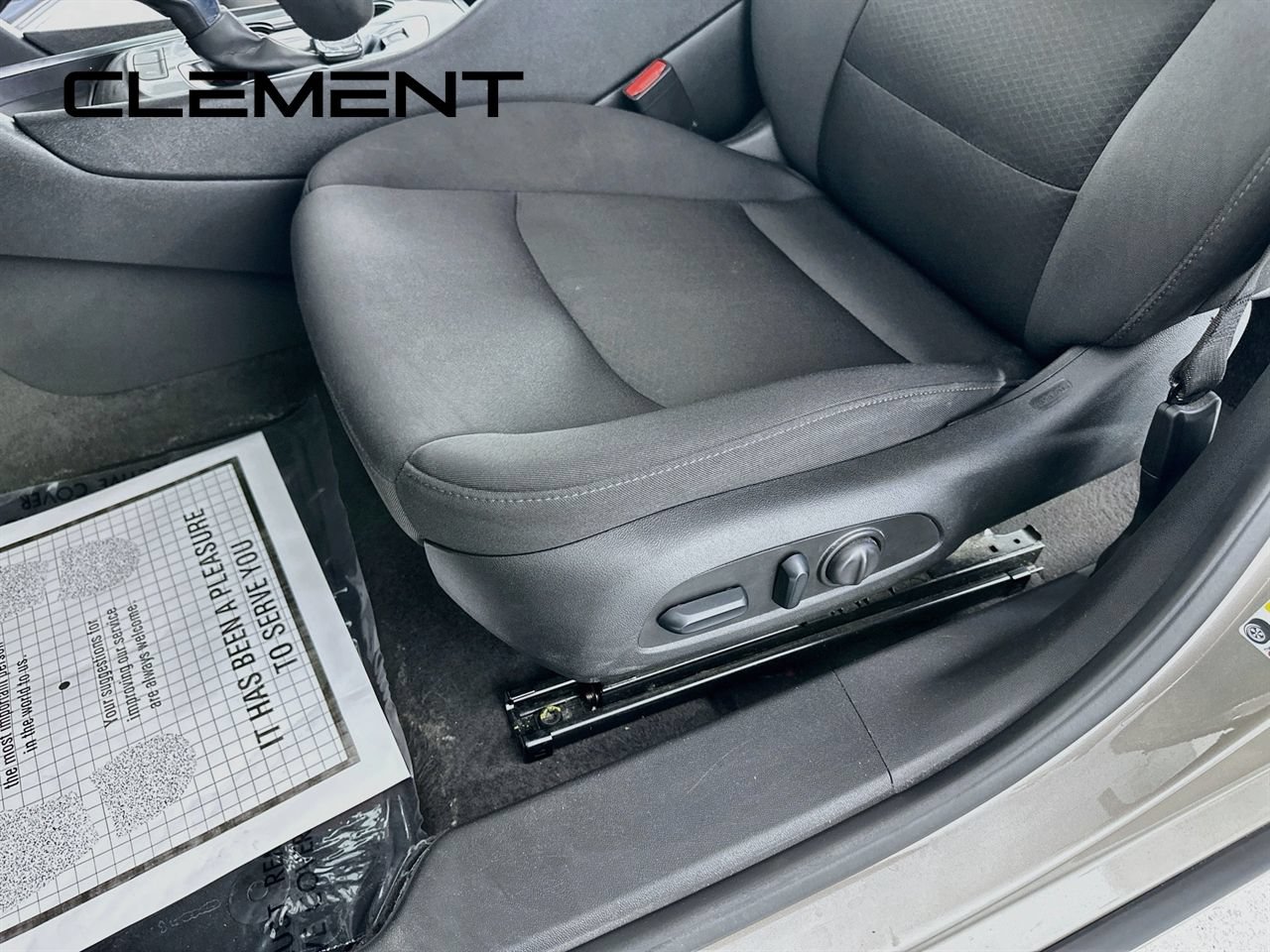 Used 2024 Chevrolet Malibu LT FWD image 28