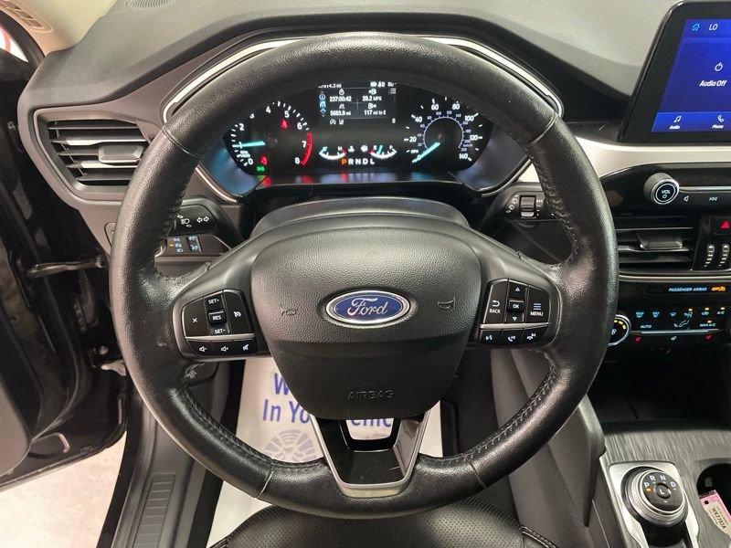 Used 2020 Ford Escape SEL FWD image 25