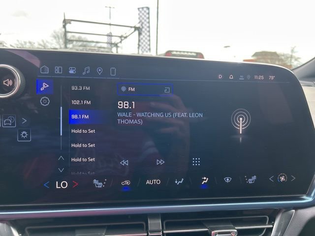 New 2026 Chevrolet Equinox EV LT image 24