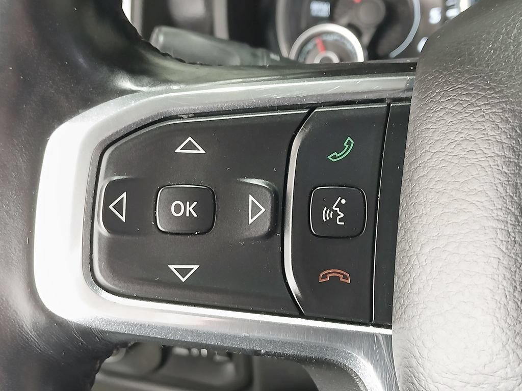 Used 2019 RAM 1500 Laramie AWD/4WD image 25