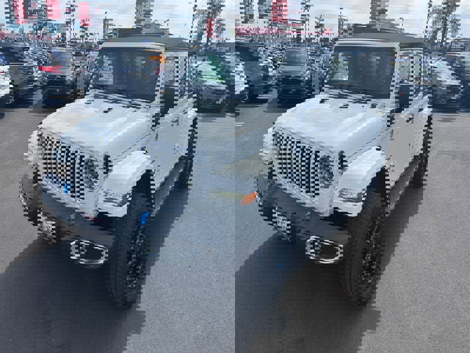 Used 2023 Jeep Wrangler Sahara image 2