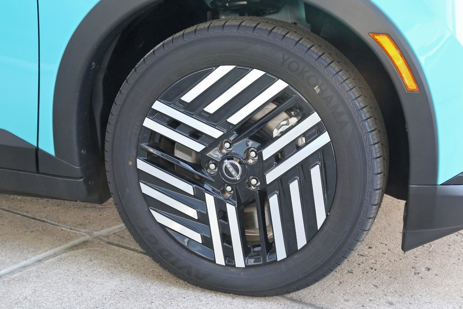 New 2026 Nissan Leaf SV+ image 16