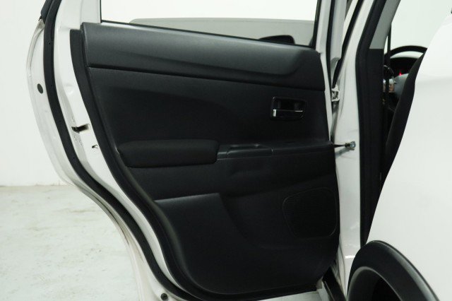 Used 2017 Mitsubishi Outlander Sport ES FWD image 30