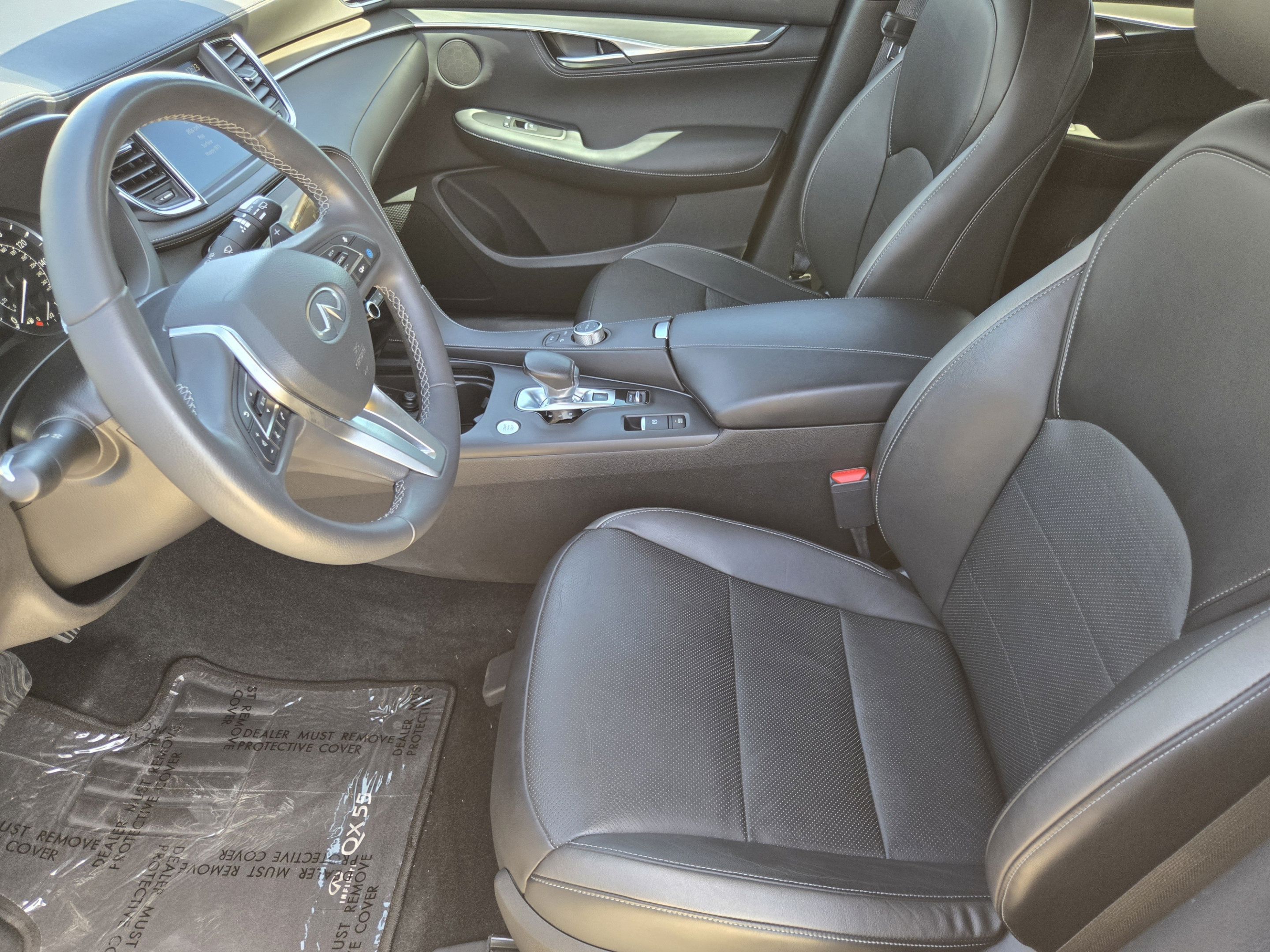 Used 2023 INFINITI QX55 Luxe w/ Cargo Package AWD/4WD image 9