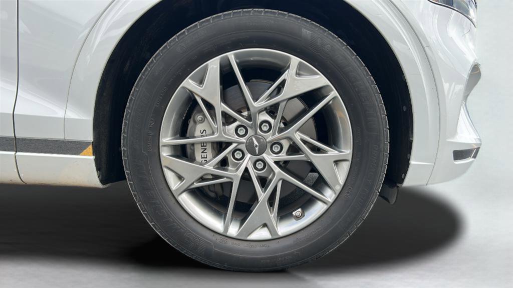 Used 2025 Genesis GV70 2.5T AWD/4WD image 33