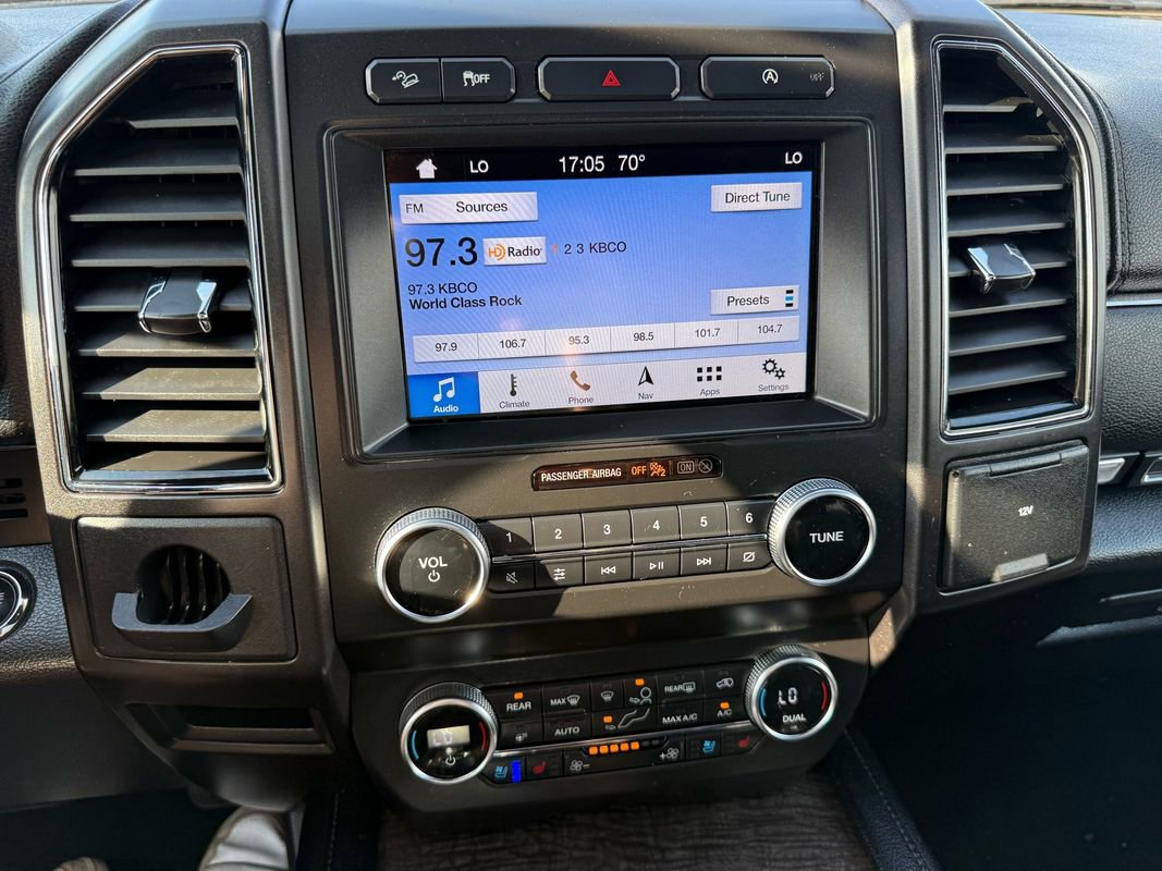 Used 2019 Ford Expedition Max Limited image 17