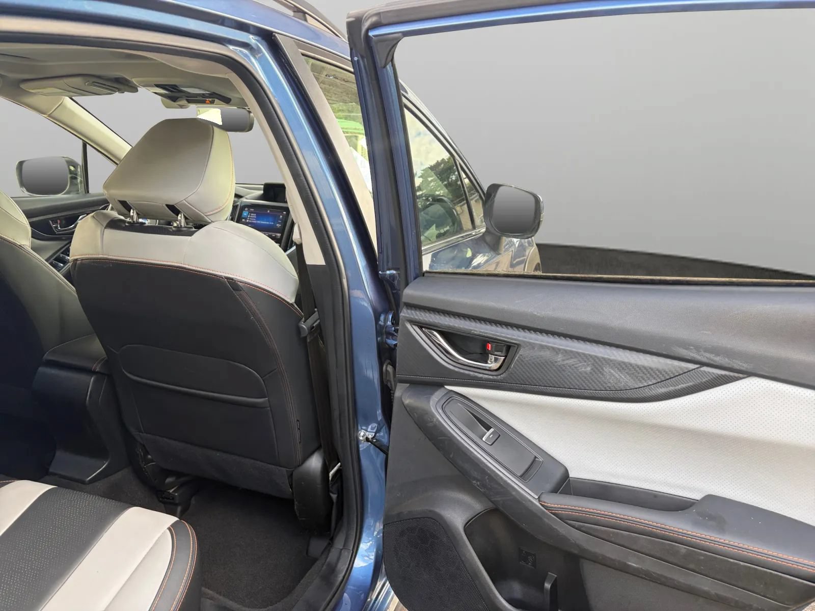 Used 2019 Subaru Crosstrek 2.0i Limited w/ Moonroof Package w/Navigation AWD/4WD image 17
