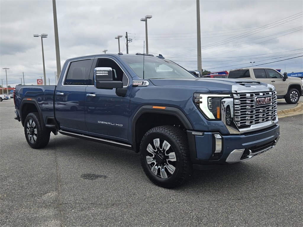 New 2026 GMC Sierra 3500 Denali w/ Technology Package image 14