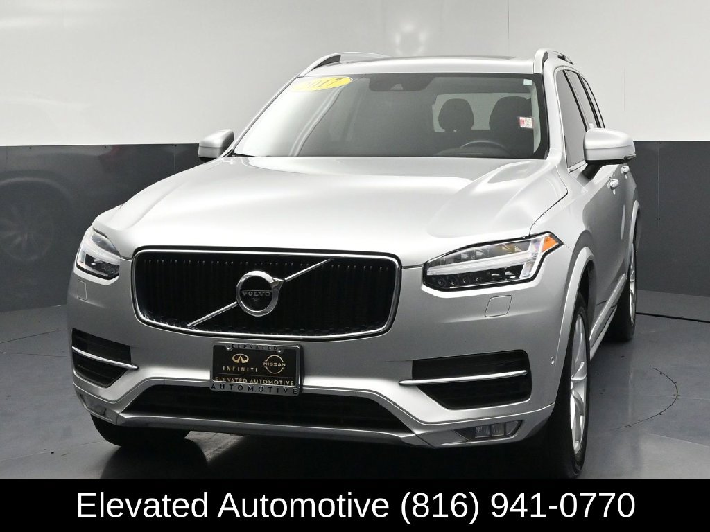 Used 2017 Volvo XC90 T6 Momentum w/ Vision Package AWD/4WD image 3
