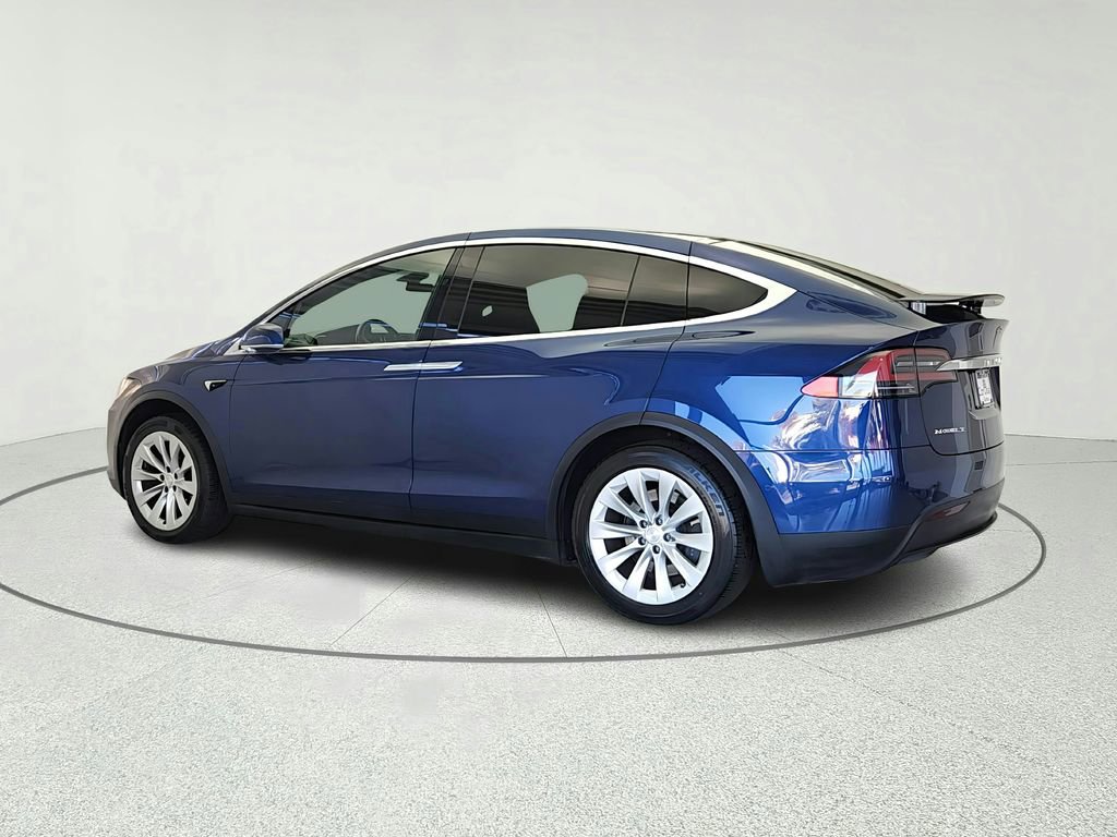 Used 2017 Tesla Model X 100D AWD/4WD image 5