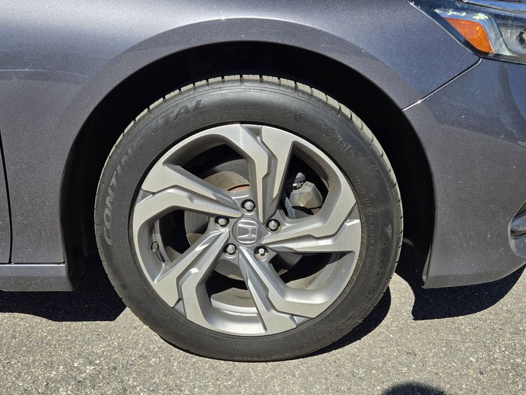 Used 2020 Honda Accord EX image 11