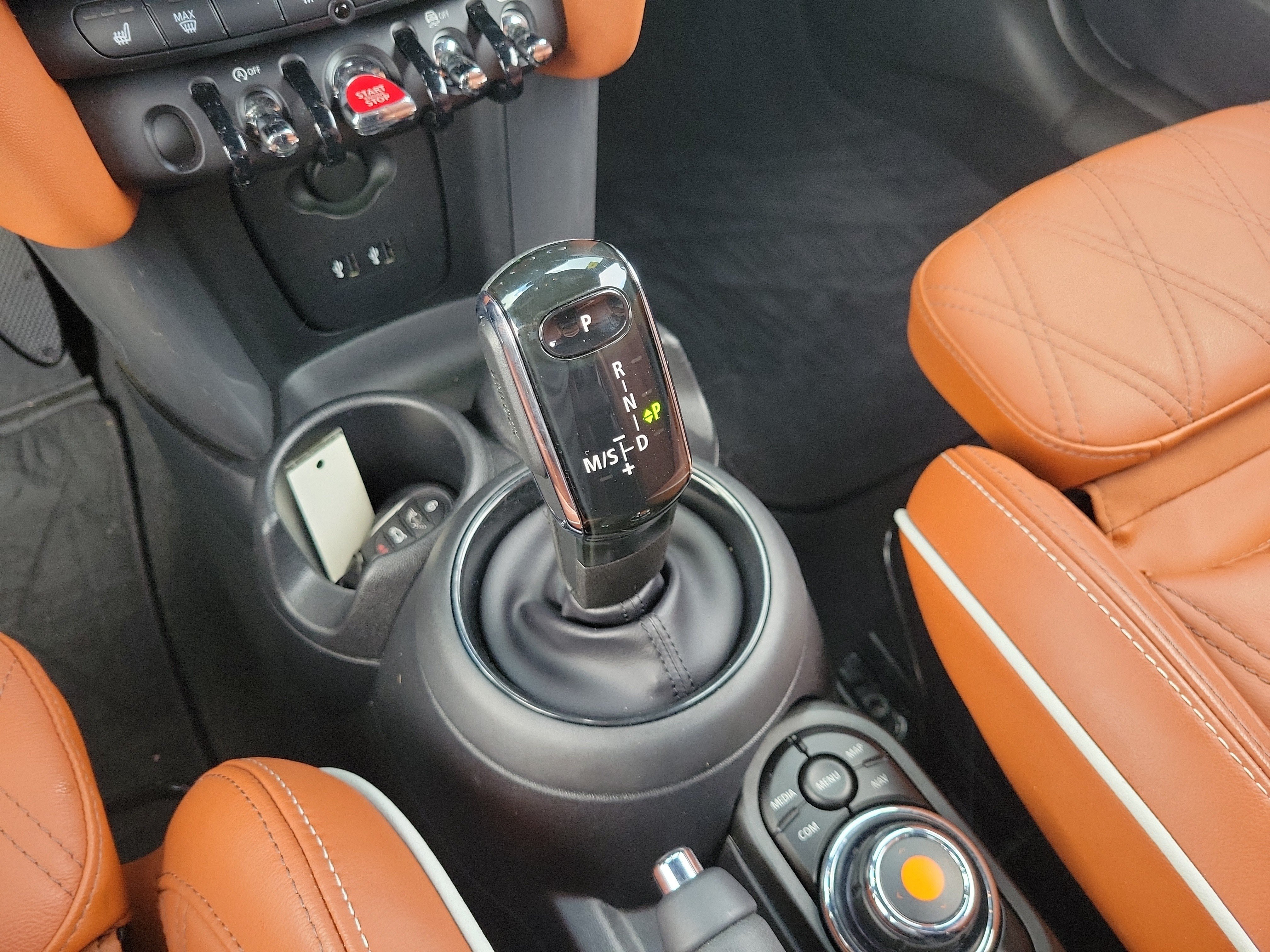 Used 2020 MINI Cooper Convertible FWD image 21