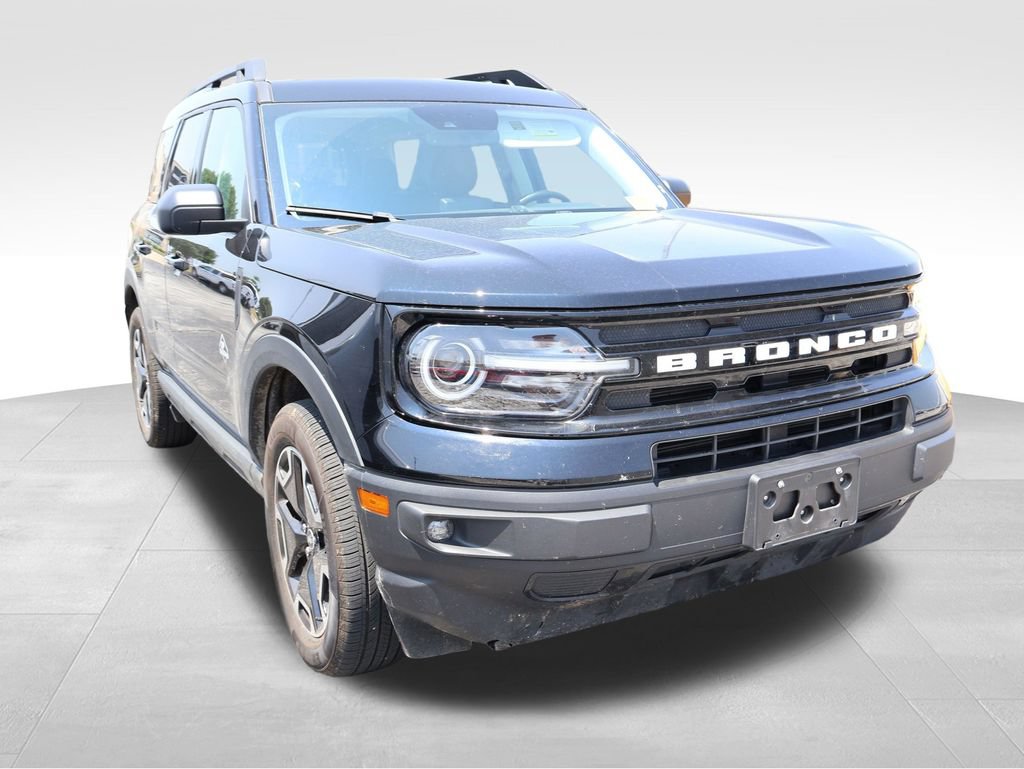 Used 2024 Ford Bronco Sport Outer Banks w/ Tech Package AWD/4WD image 10