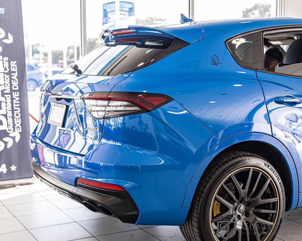 Used 2022 Maserati Levante F Tributo AWD/4WD image 13