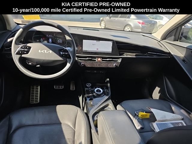 Certified 2023 Kia Niro SX Touring FWD image 6