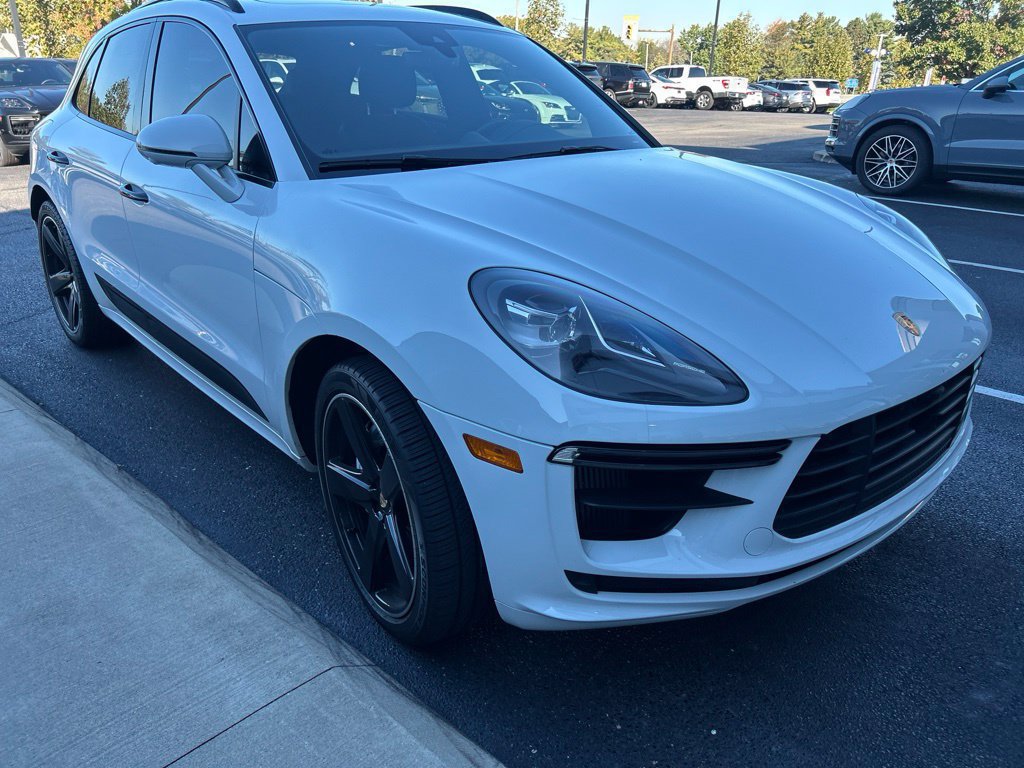 Used 2020 Porsche Macan Turbo AWD/4WD image 3