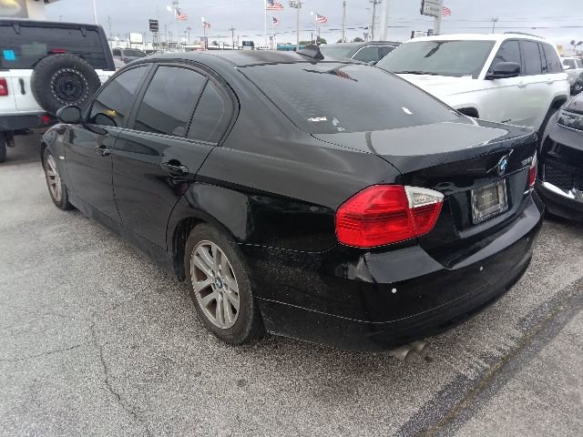 Used 2007 BMW 328i Sedan RWD image 4