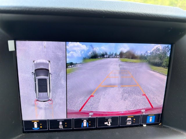 Certified 2024 GMC Terrain AT4 w/ Infotainment Package II AWD/4WD image 20