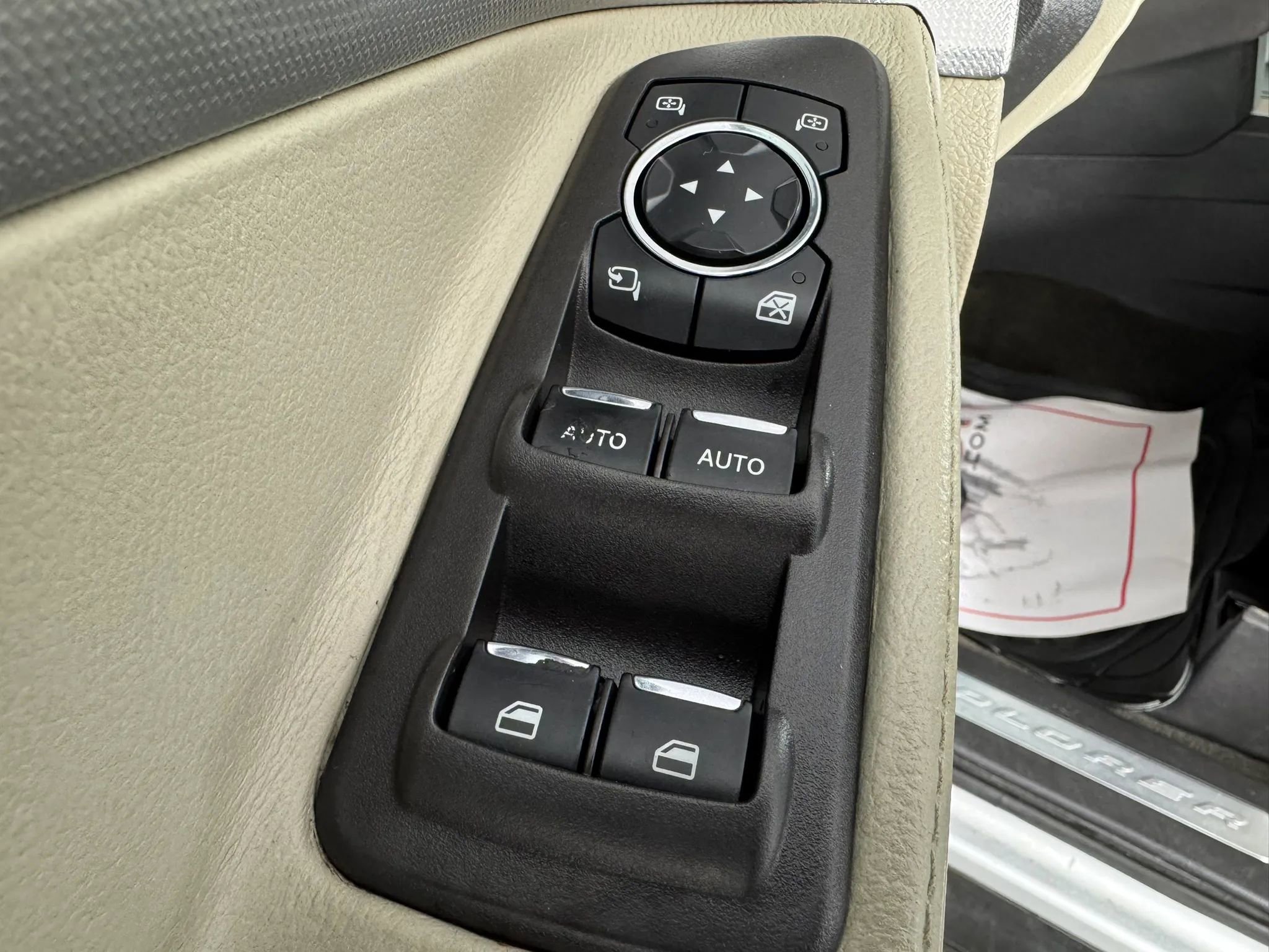 Used 2014 Ford Explorer Limited w/ Equipment Group 302A FWD image 43