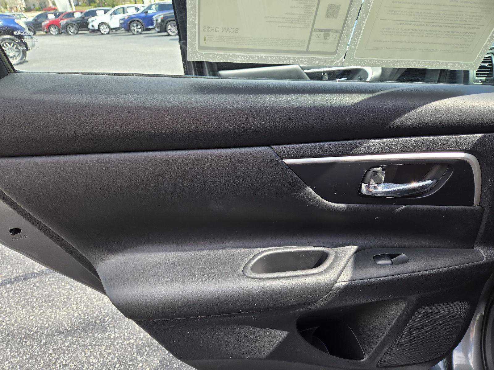 Used 2017 Nissan Altima 2.5 SV image 13