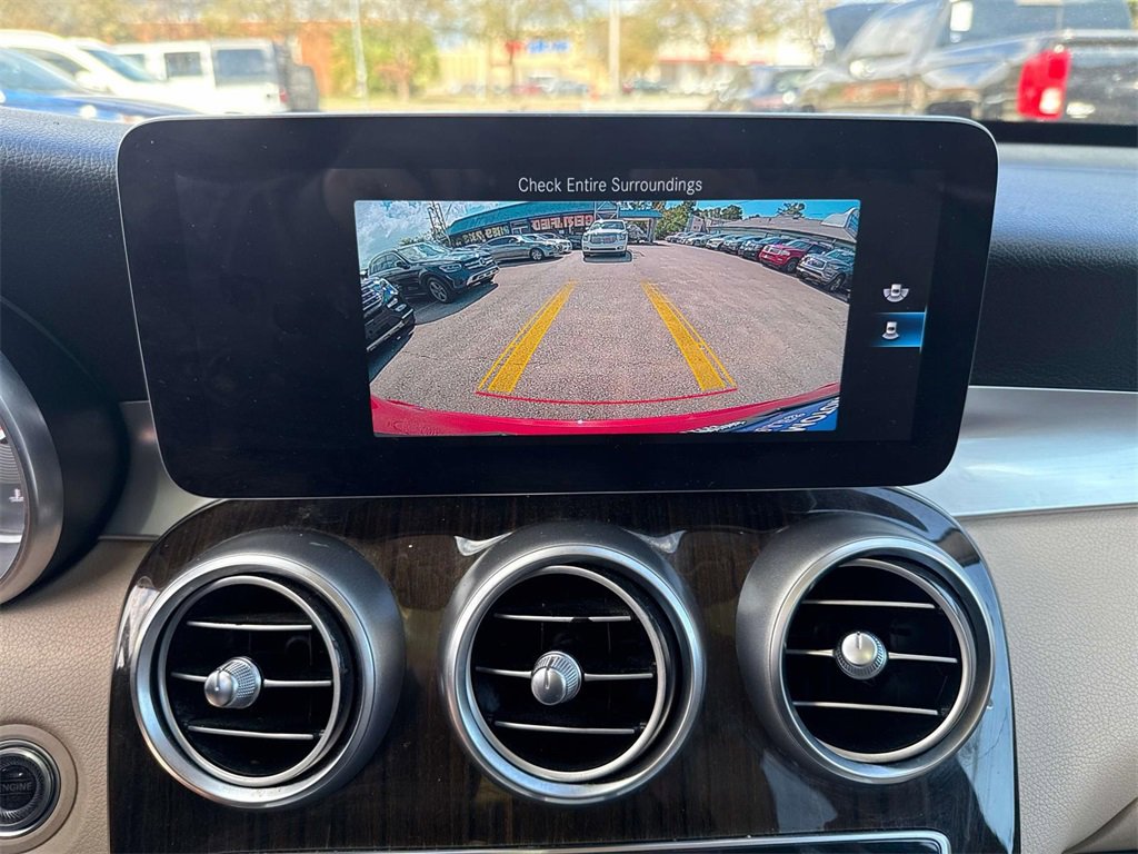 Used 2020 Mercedes-Benz GLC 300 w/ Multimedia Package image 28